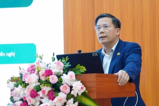 Tiến sĩ Nguyễn Đình Chúc, Viện trưởng Viện Kinh tế Việt Nam và thế giới (Viện Hàn lâm Khoa học xã hội Việt Nam).