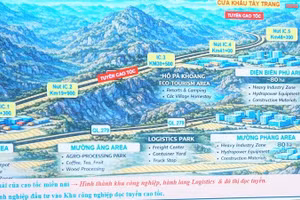 Thiết kế đoạn tuyến cao tốc Sơn La-Điện Biên-Cửa khẩu Tây Trang (giai đoạn 1) vừa được Hội đồng nhân dân tỉnh Điện Biên biểu quyết thông qua. 