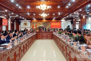 Quang cảnh lễ ký kết quy chế phối hợp giữa Công an tỉnh và các Sở thuộc tỉnh Lâm Đồng.