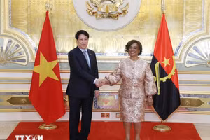 Chủ tịch nước Lương Cường hội kiến Chủ tịch Quốc hội Angola Carolina Cerqueira. (Ảnh: Lâm Khánh/TTXVN)