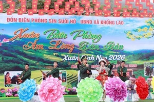 Xuân biên phòng ấm lòng dân bản năm 2026 do Đồn Biên phòng Sin Suối Hồ phối hợp Ủy ban nhân dân xã Khổng Lào (Lai Châu) tổ chức.