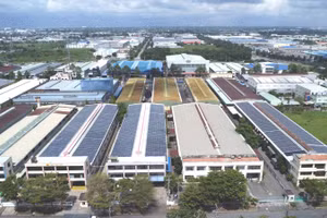 Nhiều doanh nghiệp tại Khu công nghiệp Tân Tạo, Thành phố Hồ Chí Minh sử dụng điện mặt trời áp mái. (Ảnh: CTV)