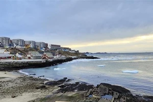 Quang cảnh thành phố Nuuk, Greenland. (Ảnh: THX/TTXVN)