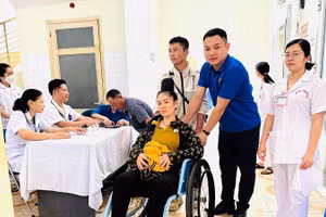 Trung tâm Y tế Tuần Giáo khám bệnh miễn phí cho nhân dân vào ngày thứ Bảy.
