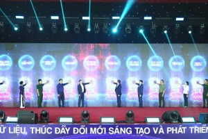 Ủy ban nhân dân tỉnh Hưng Yên ra mắt nền tảng trợ lý ảo tỉnh Hưng Yên.