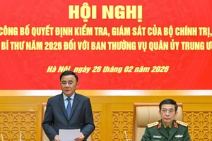 Thường trực Ban Bí thư Trần Cẩm Tú phát biểu chỉ đạo và định hướng nội dung, cách thức tiến hành kiểm tra, giám sát. (Ảnh: THỦY NGUYÊN)