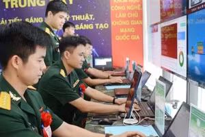 Trung tâm 286, Bộ Tư lệnh 86 (Bộ Quốc phòng) trưng bày sản phẩm tác chiến không gian mạng, bảo đảm công nghệ thông tin tại Đại hội thi đua quyết thắng giai đoạn 2019-2024 của đơn vị. (Nguồn: Bộ Tư lệnh 86)