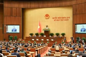 Quang cảnh phiên bế mạc Kỳ họp thứ nhất, Quốc hội khóa XVI. (Ảnh: DUY LINH) 