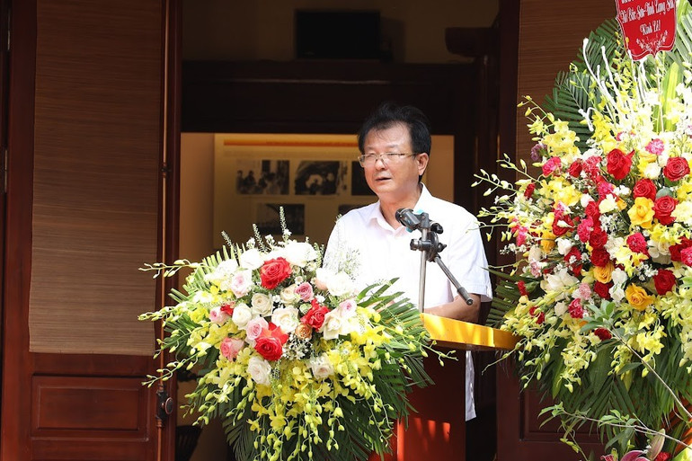 Đồng chí Nguyễn Chí Viễn, Bí thư Đảng ủy, Chủ tịch Hội đồng nhân dân xã Ứng Thiên phát biểu tại lễ kỷ niệm. img-5162.jpg