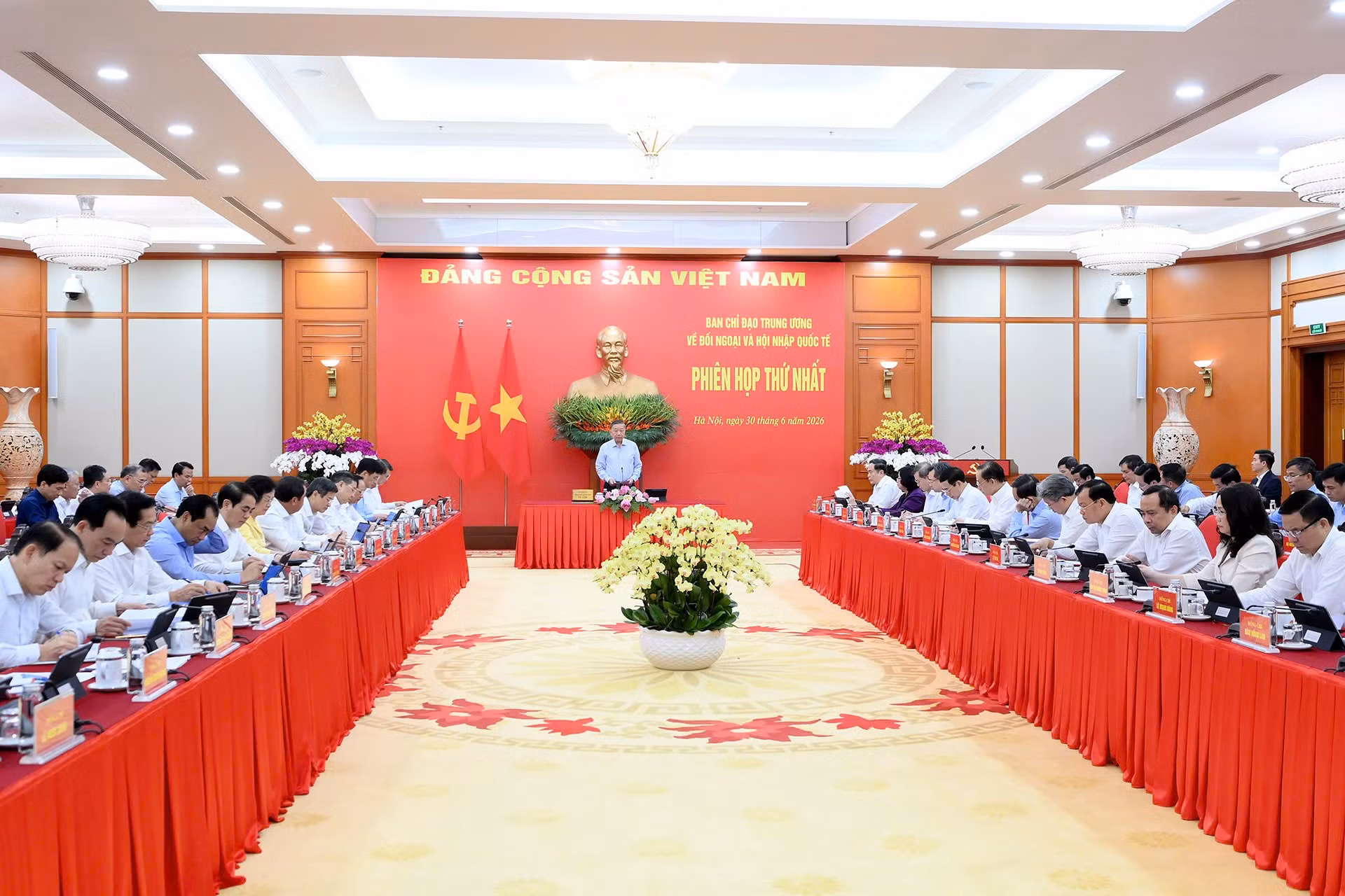 Tổng Bí thư, Chủ tịch nước Tô Lâm chủ trì Phiên họp thứ nhất của Ban Chỉ đạo Trung ương về đối ngoại và hội nhập quốc tế. (Ảnh: ĐĂNG KHOA)