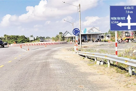 Nút giao đường đông-tây với các tuyến đường khác trên địa bàn phường Khánh Hòa, thành phố Cần Thơ.