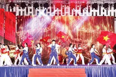 Chương trình “Vũ điệu công nhân thời đại mới” do Liên đoàn Lao động thành phố Hải Phòng tổ chức (tháng 12/2025) mang lại món quà tinh thần ý nghĩa cho đoàn viên, công nhân lao động.