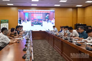 Hội nghị triển khai thực hiện Nghị quyết số 36/2026/NQ-CP của Chính phủ về đơn giản hóa thủ tục hành chính đối với mã số vùng trồng, mã số cơ sở đóng gói ngày 4/8.