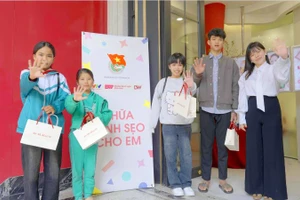 Dự án “Chữa lành sẹo cho em” được triển khai theo hướng đồng hành lâu dài, kết hợp điều trị y khoa với phục hồi tâm lý, từng bước giúp các em tự tin hòa nhập cộng đồng.