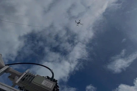 Ứng dụng máy bay không người lái kết hợp truyền dẫn vệ tinh phát sóng bảo đảm thông tin liên lạc vùng lũ.