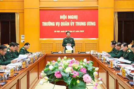 Đại tướng Phan Văn Giang chủ trì hội nghị Thường vụ Quân ủy Trung ương.