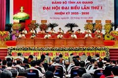 Quang cảnh phiên trù bị.