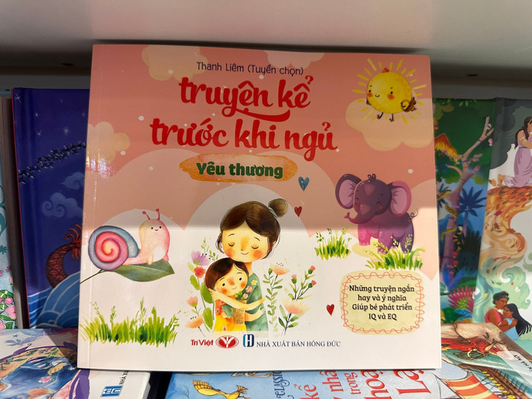 Trong bộ sách Truyện kể trước khi ngủ, có nhiều tác phẩm là sáng tác nhưng đã bị “hô biến” thành “sưu tầm”. z7019721000900-1d37766a3c1f0b29d3a4d9bfa15b1c8c.jpg