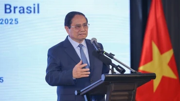 Thủ tướng Phạm Minh Chính phát biểu ý kiến tại Diễn đàn Doanh nghiệp Việt Nam-Brazil. (Ảnh: Nhật Bắc)