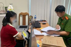 Đối tượng Mạc Thị N.A tại cơ quan điều tra.
