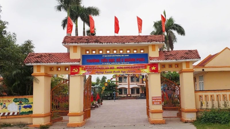 Hiệu trưởng Trường Tiểu Học Quảng Phúc Bị Tạm Đình Chỉ Vì Dấu Hiệu Sai Phạm Tài Chính