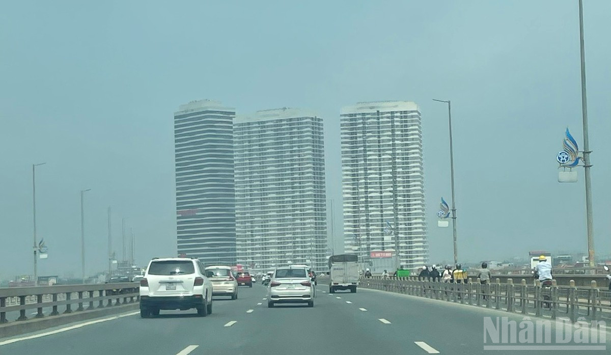 Dự báo khu vực Hà Nội sáng sớm có sương mù nhẹ, trưa chiều giảm mây trời nắng. (Ảnh minh họa: Đ.T).