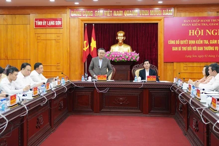 Đồng chí Chủ nhiệm Ủy ban kiểm tra Trung ương phát biểu chỉ đạo hội nghị.