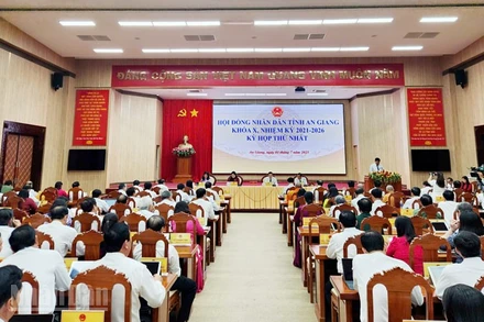 Quang cảnh kỳ họp.