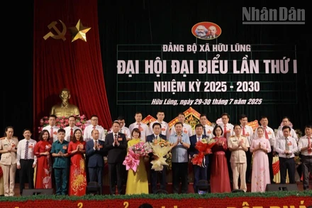 Ban chấp hành Đảng bộ xã Hữu Lũng, nhiệm kỳ 2025-2030.