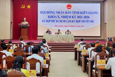 Quang cảnh kỳ họp.