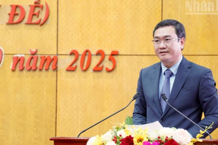 Đồng chí Nguyễn Cảnh Toàn đã được Hội đồng nhân dân tỉnh Lạng Sơn bầu giữ chức vụ Chủ tịch Ủy ban nhân dân tỉnh Lạng Sơn khóa 17, nhiệm kỳ 2021-2026.