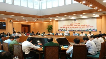 Toàn cảnh buổi làm việc. (Ảnh: Minh Phương)