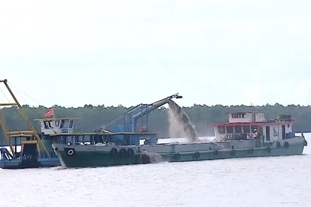 [Video] Sóc Trăng đẩy nhanh khai thác cát, bảo đảm tiến độ thi công cao tốc