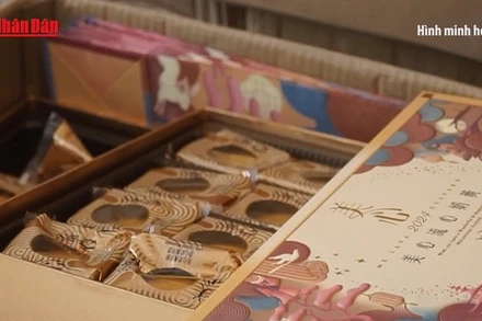 [Video] Liên tiếp phát hiện, xử lý các vụ kinh doanh bánh Trung thu nhập lậu tại Quảng Ninh