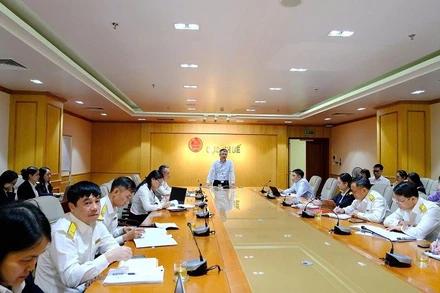 Cục trưởng Mai Xuân Thành yêu cầu toàn ngành thuế cần tiếp tục nâng cao tinh thần phục vụ, lấy sự hài lòng của người nộp thuế, đặc biệt là người lao động làm trung tâm để phục vụ.