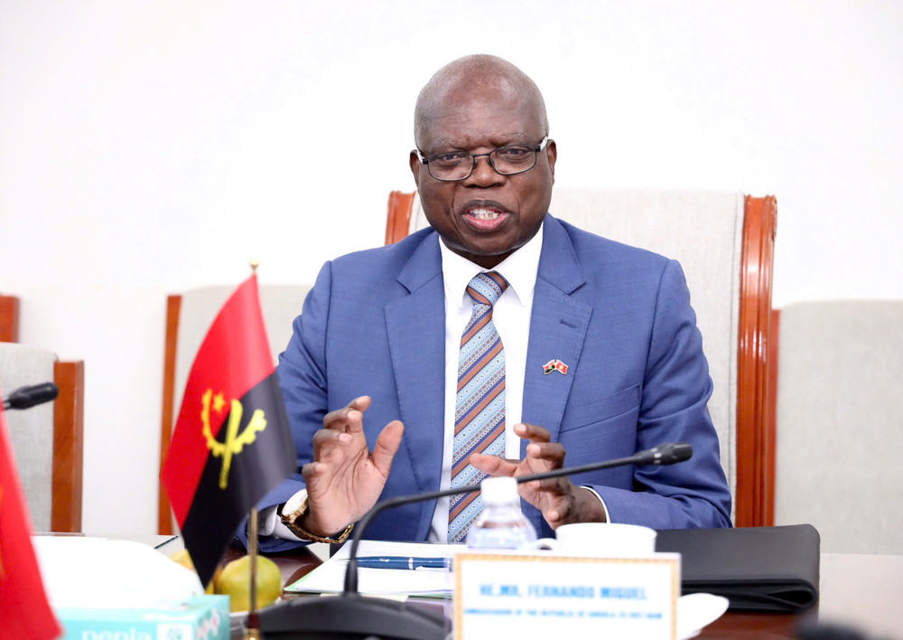 Đại sứ Angola tại Việt Nam Fernando Miguel. daisuangola.jpg