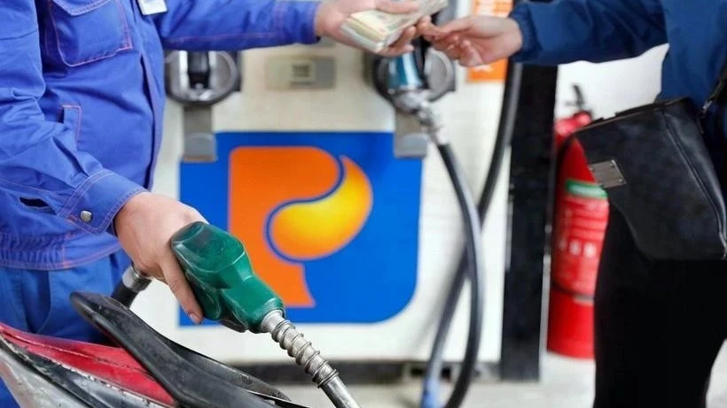 Giá xăng giảm, giá dầu tăng từ chiều 20/2 theo điều chỉnh của Bộ Công Thương