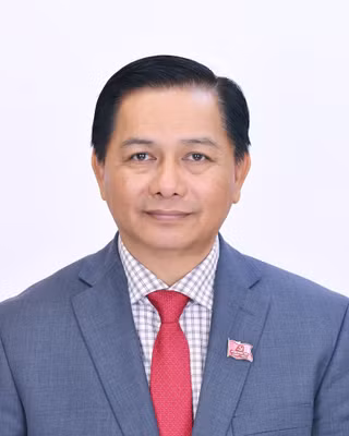 TRẦN VĂN LÂU