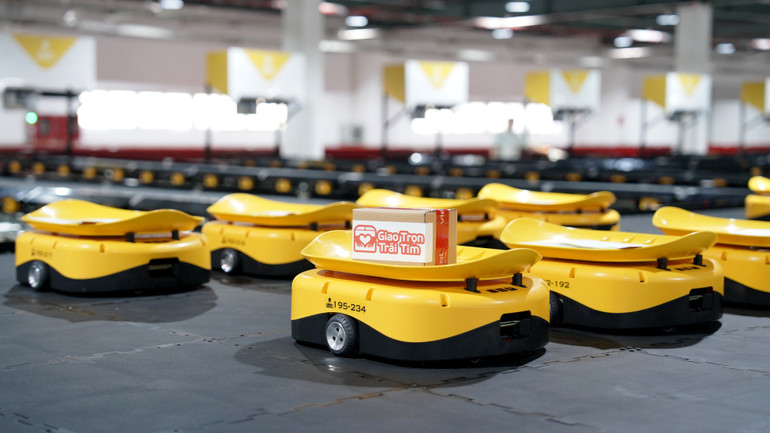 Tổ hợp công nghệ chia chọn thông minh Viettel Post.