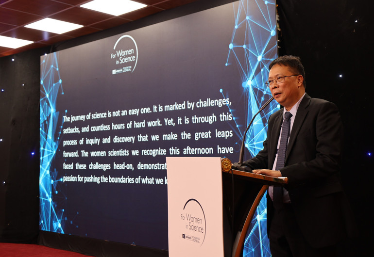 Giáo sư, Viện sĩ Châu Văn Minh, Chủ tịch Viện Hàn lâm Khoa học và Công nghệ Việt Nam, Chủ tịch Hội đồng khoa học Giải thưởng phát biểu tại buổi lễ.