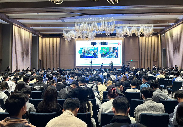 Toàn cảnh hội thảo. Toàn cảnh hội thảo.