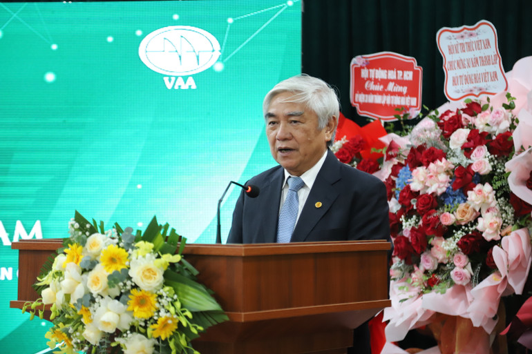 Tiến sĩ Nguyễn Quân, Chủ tịch Hội Tự động hóa Việt Nam phát biểu tại sự kiện. Tiến sĩ Nguyễn Quân, Chủ tịch Hội Tự động hóa Việt Nam phát biểu tại sự kiện.