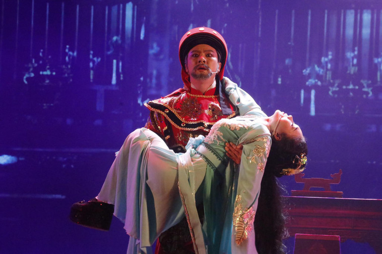 Hình ảnh trong phần dự thi của thí sinh đến từ Nhà hát Cao Văn Lầu.