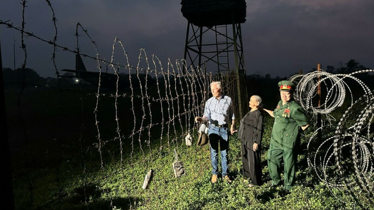 Hình ảnh hậu trường trong VTV Đặc biệt “Cuộc đọ sức của ý chí”. (Ảnh: VTV)