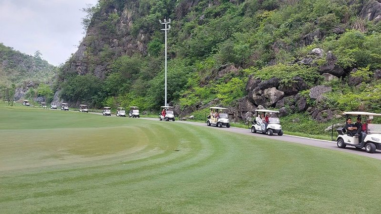 Khảo sát sân golf Legend Valley Country.