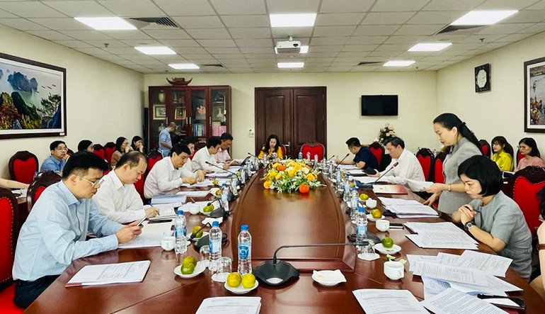 Toàn cảnh cuộc họp rà soát công tác triển khai tổ chức Hội thảo.