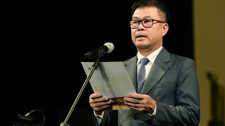 Tổng Biên tập Báo VietNamNet Nguyễn Văn Bá phát biểu khai mạc.