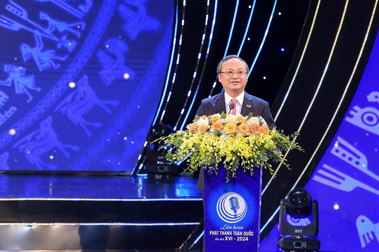 Đồng chí Đỗ Tiến Sỹ phát biểu đáp từ. (Ảnh: HÀ PHƯƠNG)