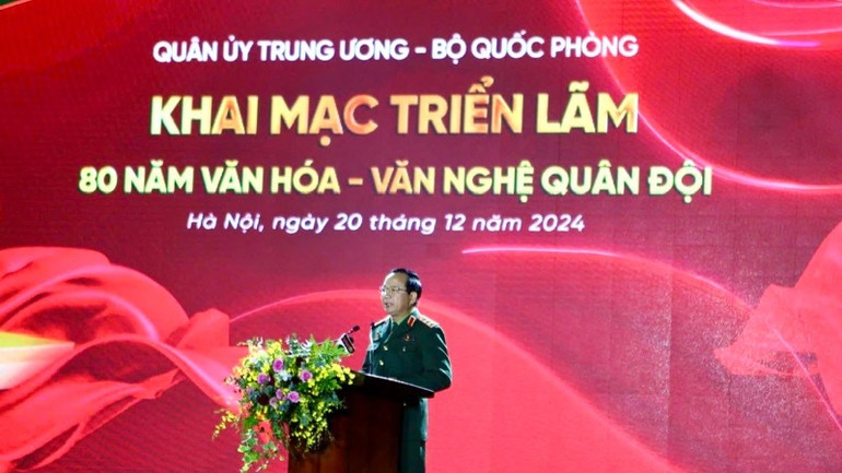 Thượng tướng Trịnh Văn Quyết phát biểu khai mạc. (Ảnh: Văn Dũng)