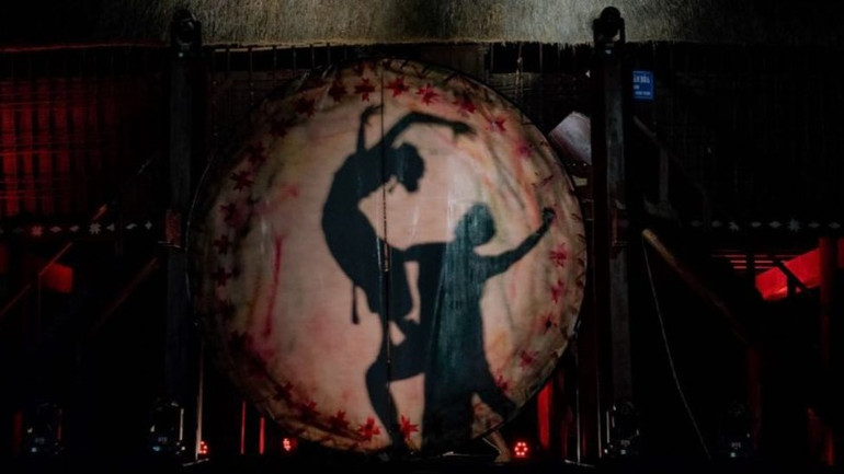 Độc đáo thủ pháp múa bóng. (Ảnh: Ban tổ chức) Độc đáo thủ pháp múa bóng. (Ảnh: Ban tổ chức)